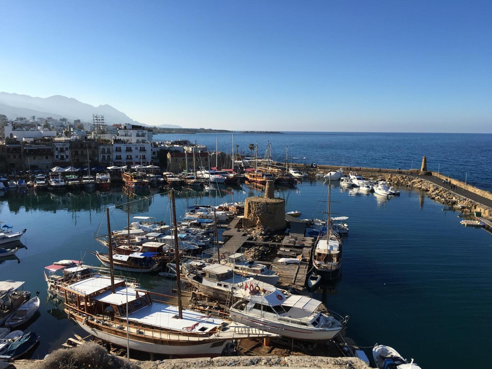 Bella Mare Luxury Apartment